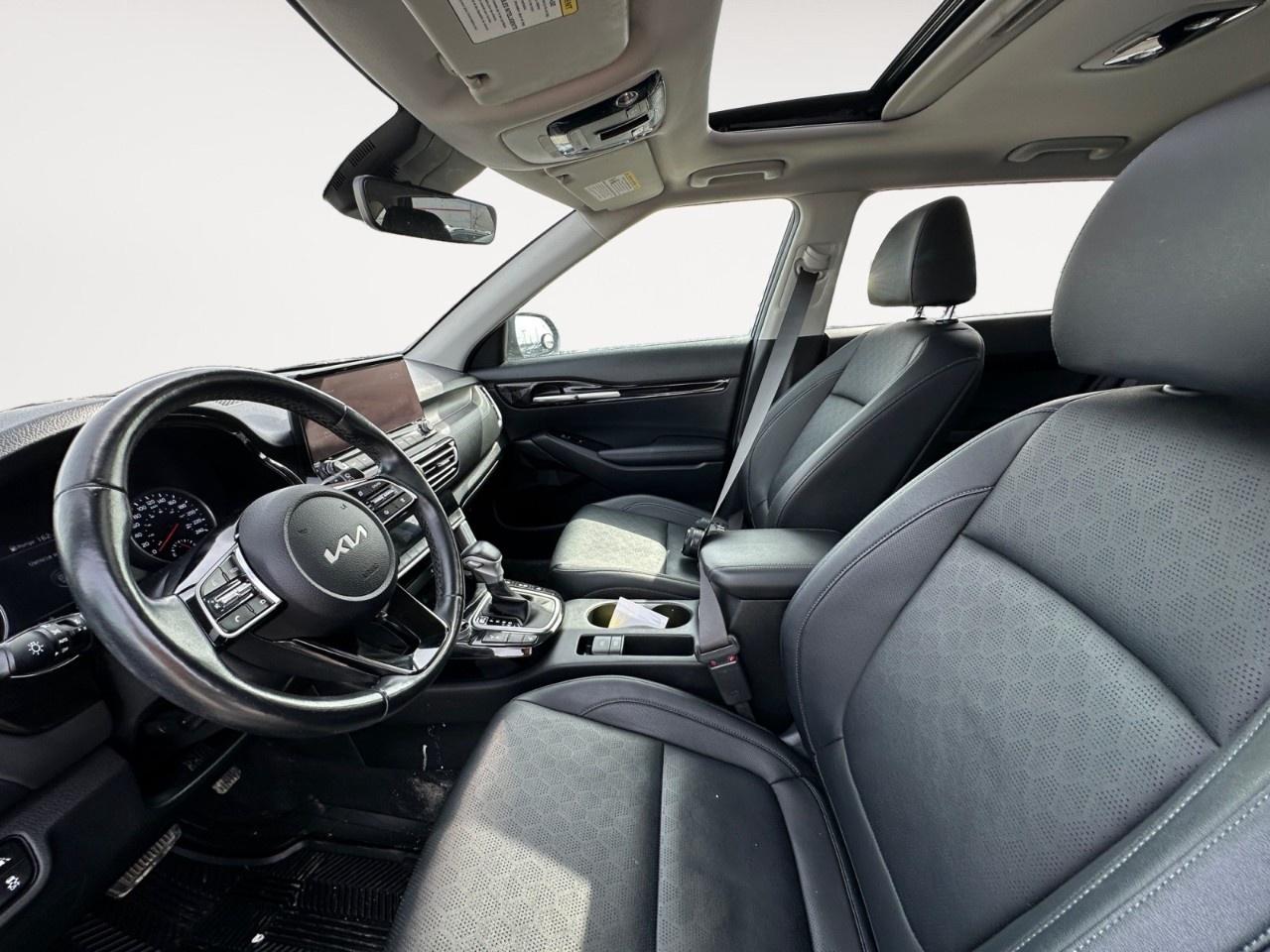 2022 Kia Seltos EX PREMIUM AWD Photo