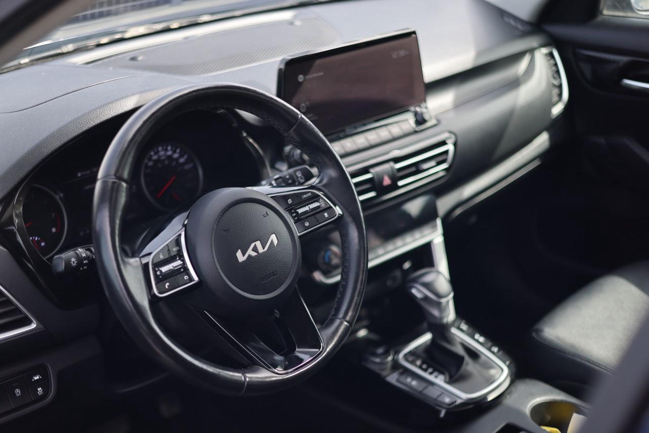 2022 Kia Seltos EX PREMIUM AWD Photo