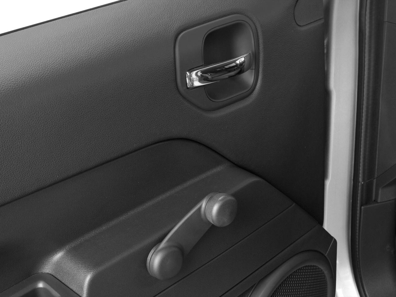 2016 Jeep Patriot 4WD 4dr North Photo