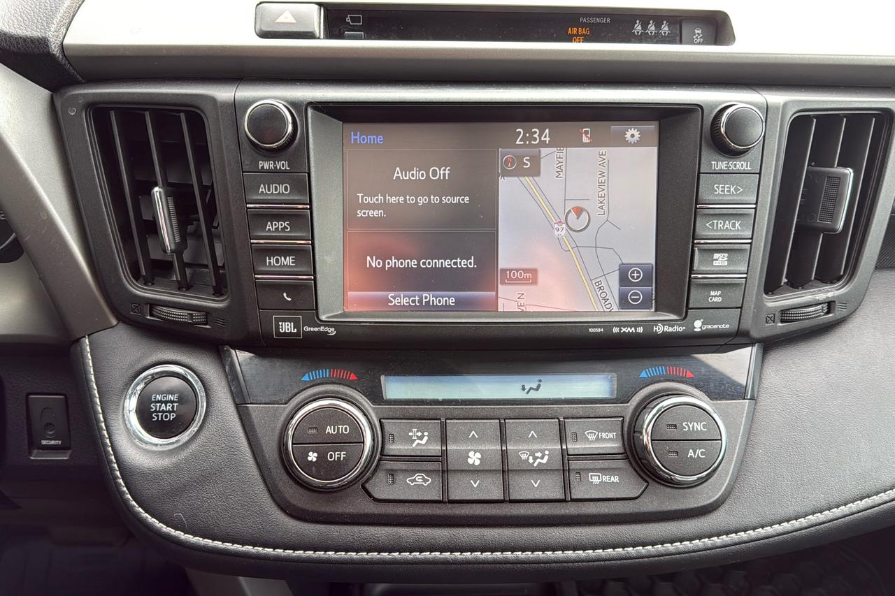 2017 Toyota RAV4 LIMITED  Photo