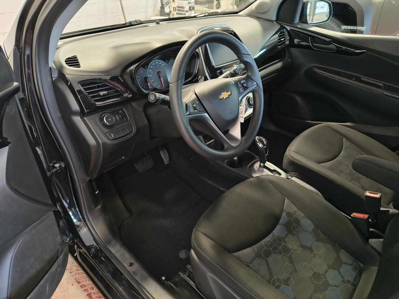 2017 Chevrolet Spark LT Photo