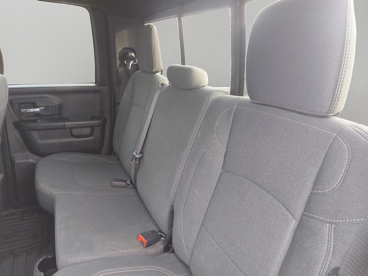 2022 RAM 1500 Classic WARLOCK Photo