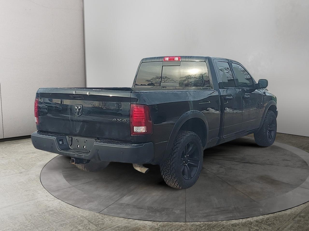 2022 RAM 1500 Classic WARLOCK Photo