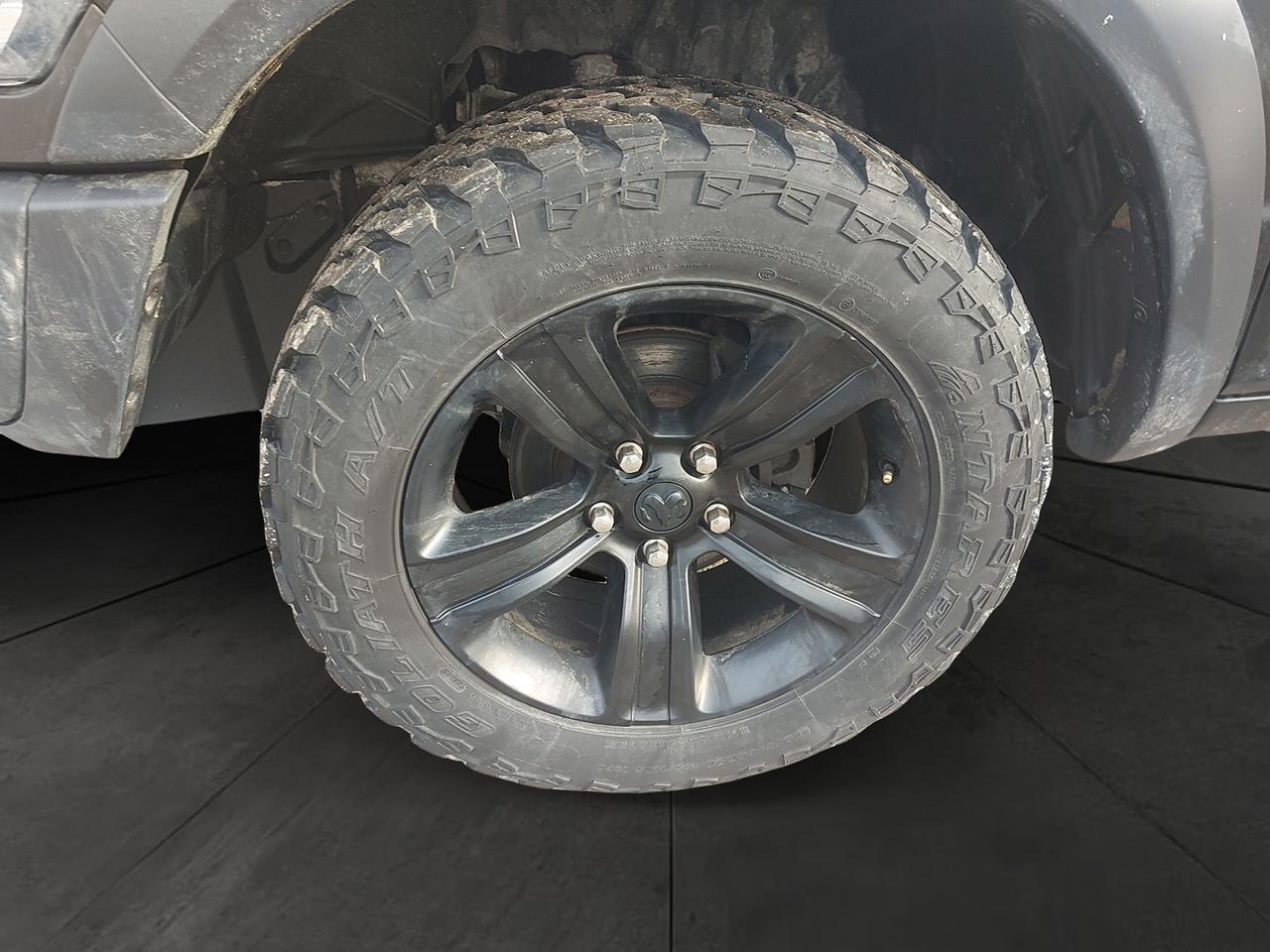 2022 RAM 1500 Classic WARLOCK Photo