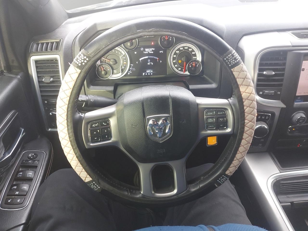 2022 RAM 1500 Classic WARLOCK Photo