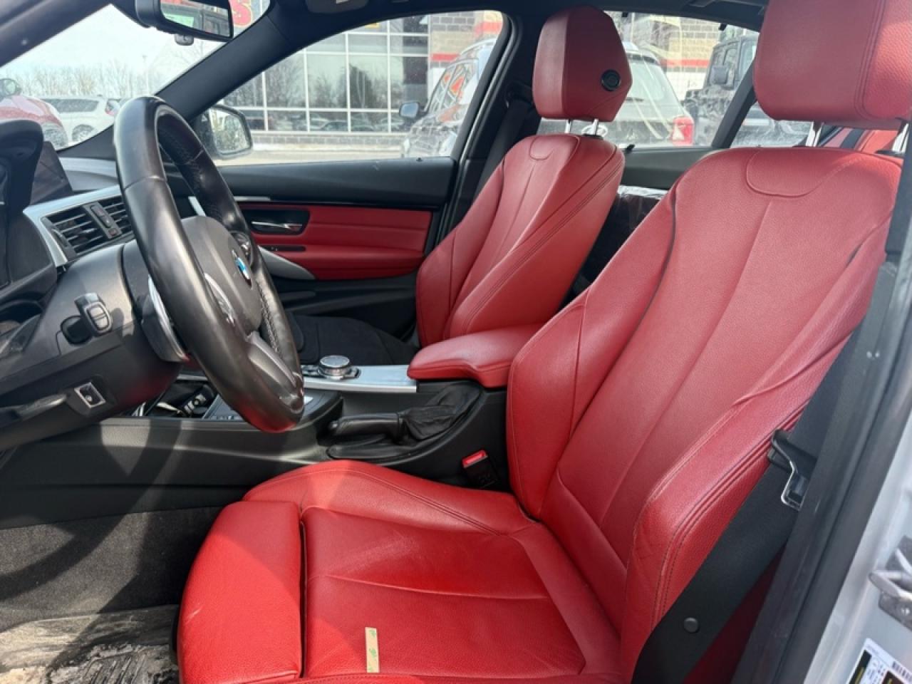 2016 BMW 3 Series 340i xDrive  -  Sunroof -  Navigation Photo