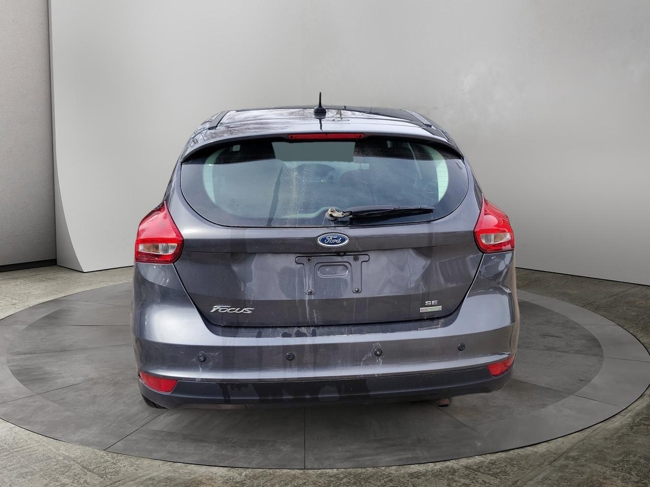 2016 Ford Focus SE Photo