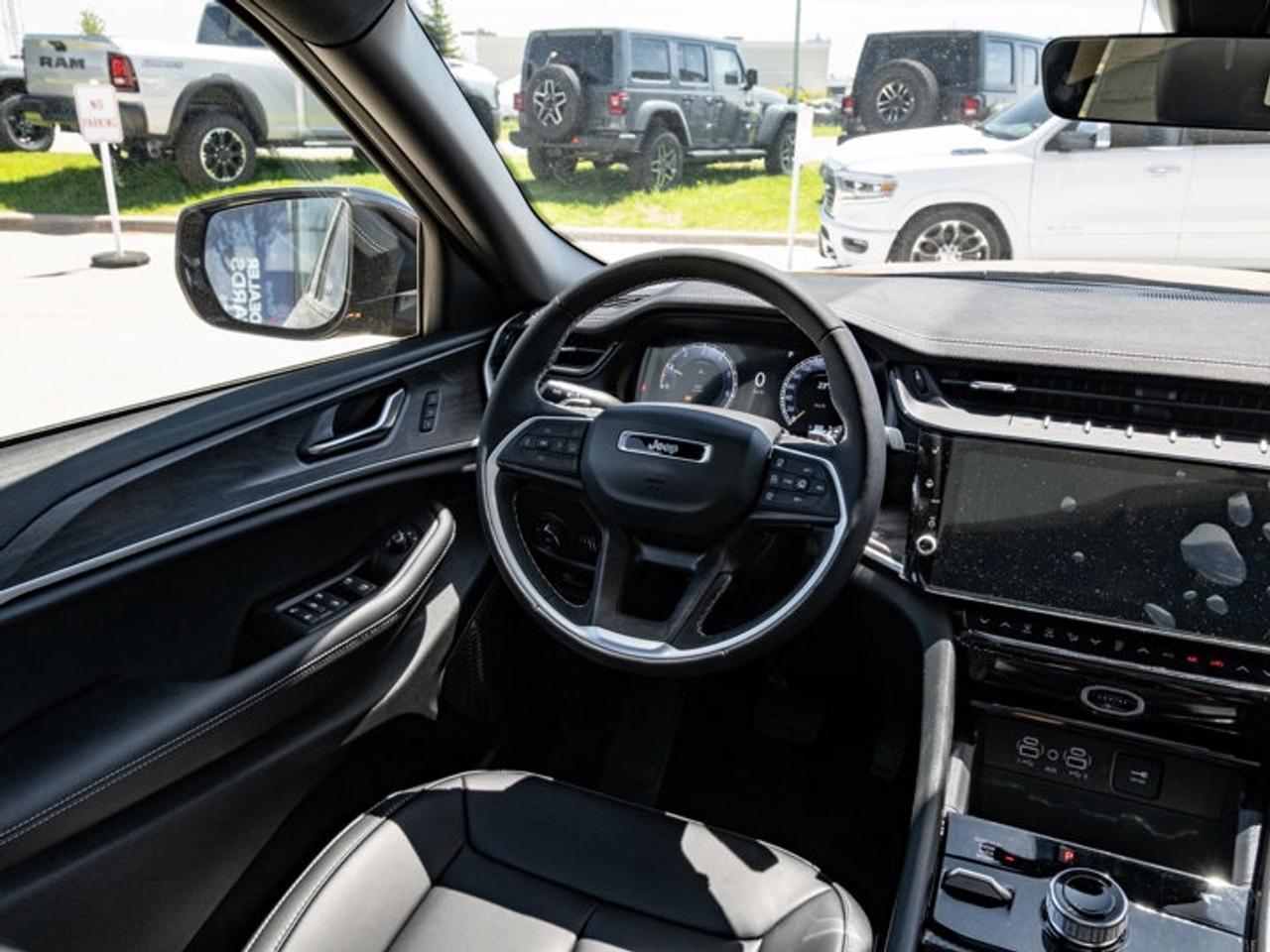 2026 Jeep Grand Cherokee L Limited Photo
