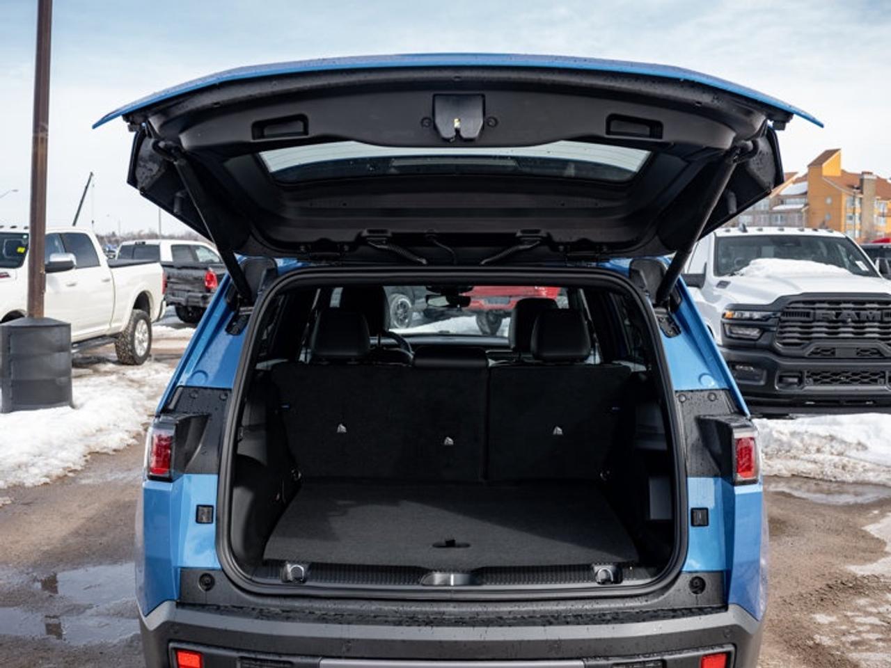 2026 Jeep Cherokee Limited Photo