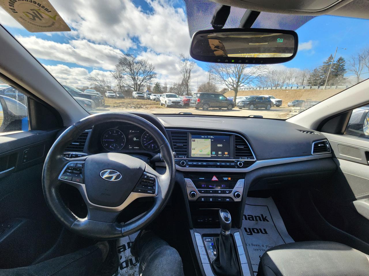 2017 Hyundai Elantra Limited l Low KM | Clean Carfax | Fully Loaded Photo