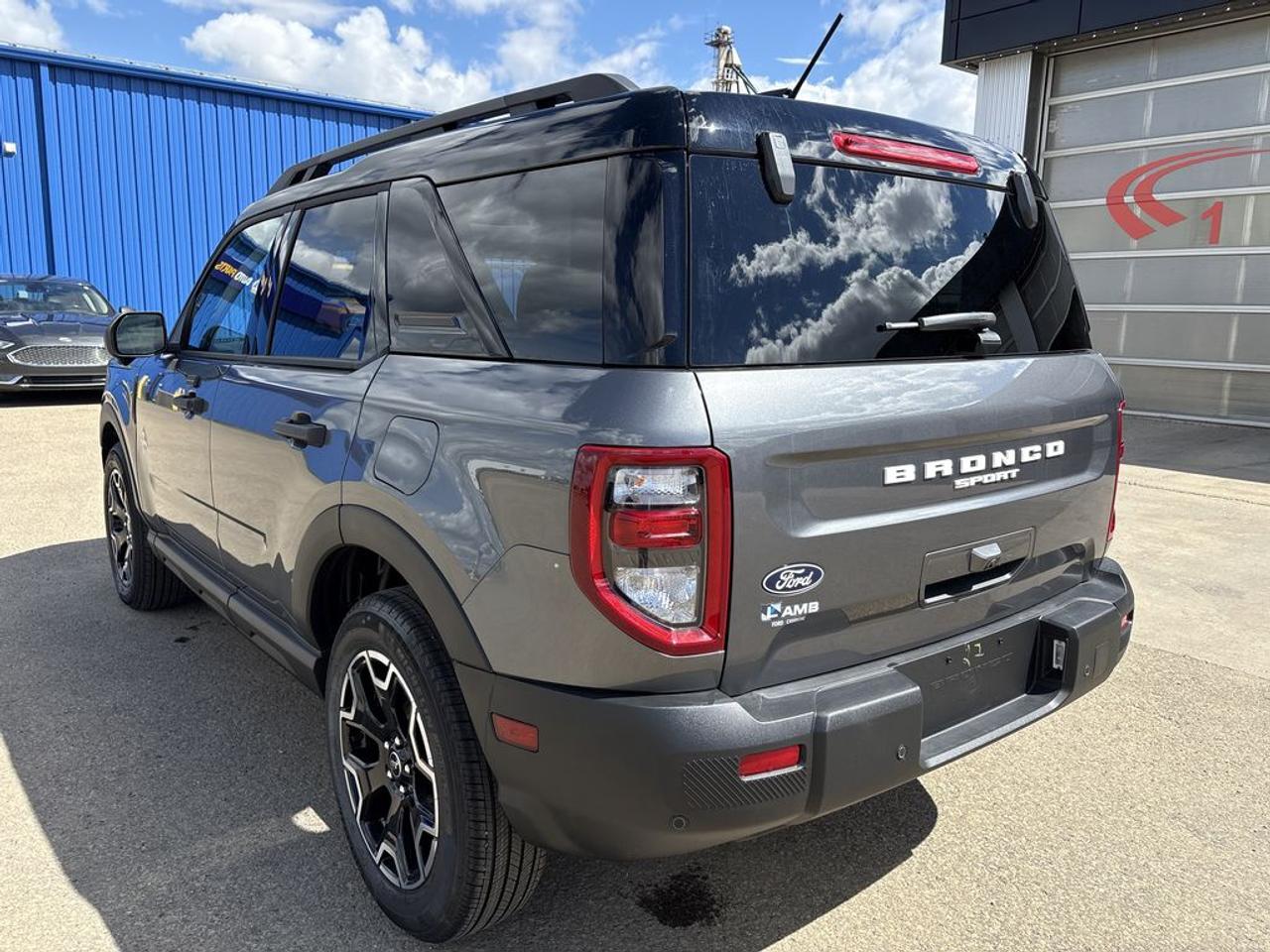 2026 Ford Bronco Sport Outer Banks 300A Photo4