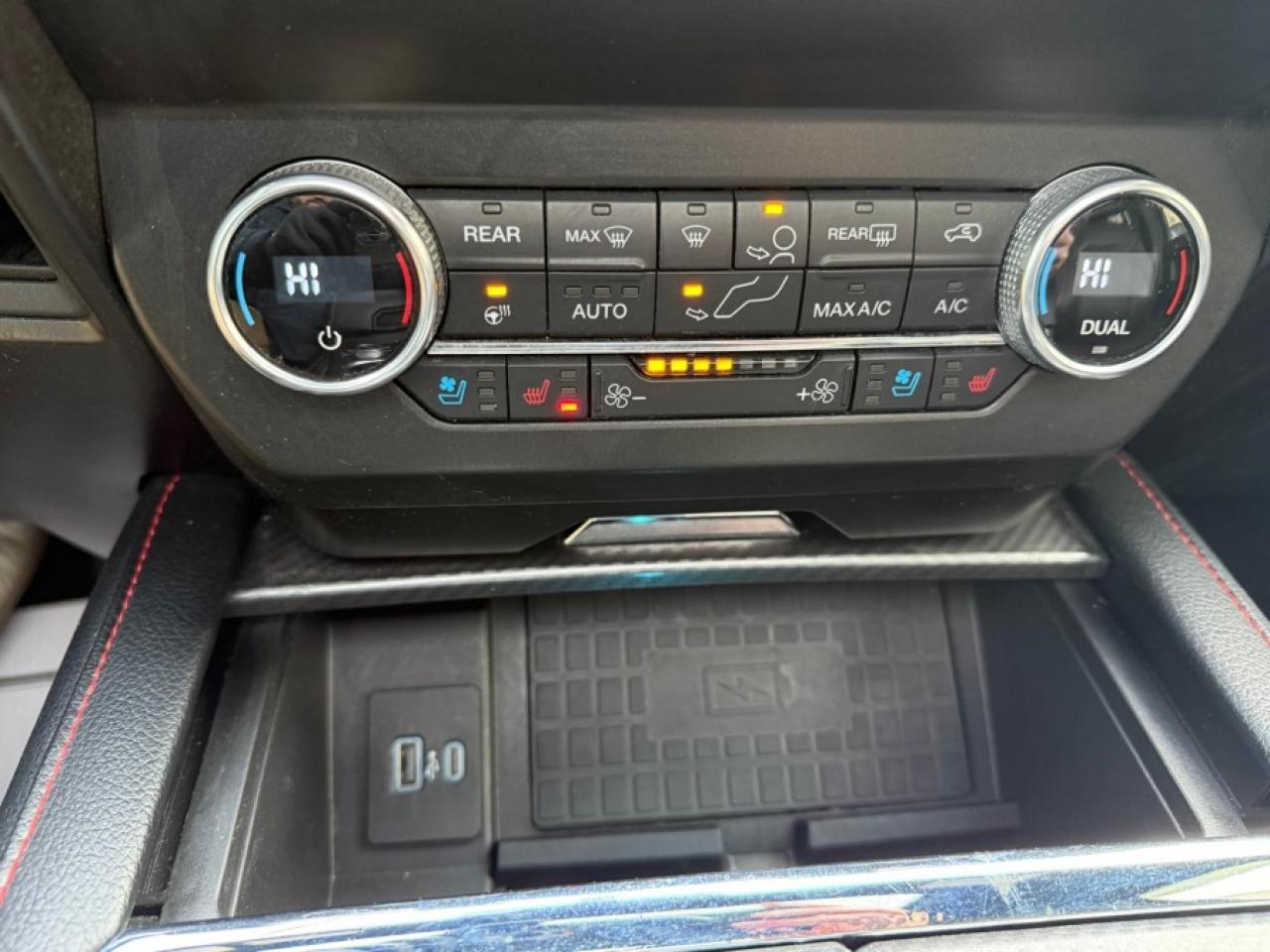 2021 Ford Expedition Max LIMITED /PANO SUNROOF/ RUNNING BOARDS/ 2 SETS WHEE - Photo #19