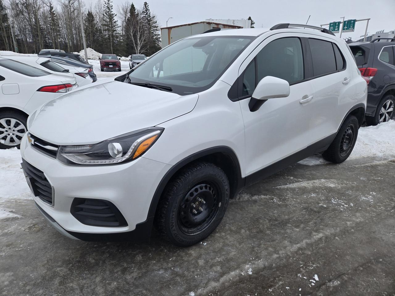 2022 Chevrolet Trax LT - Photo #1