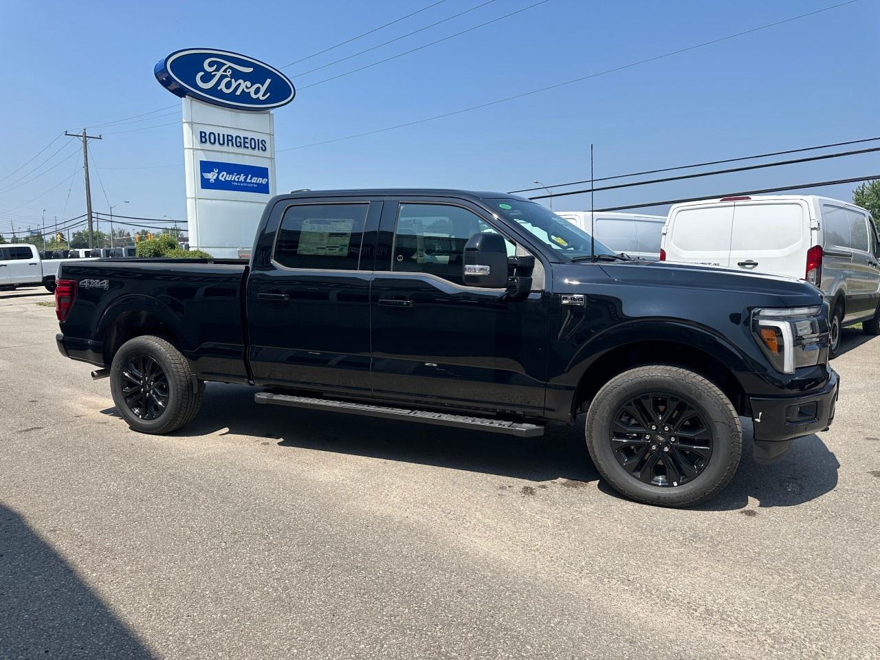 2025 Ford F-150 Lariat 4WD SuperCrew 6.5' Box Photo4