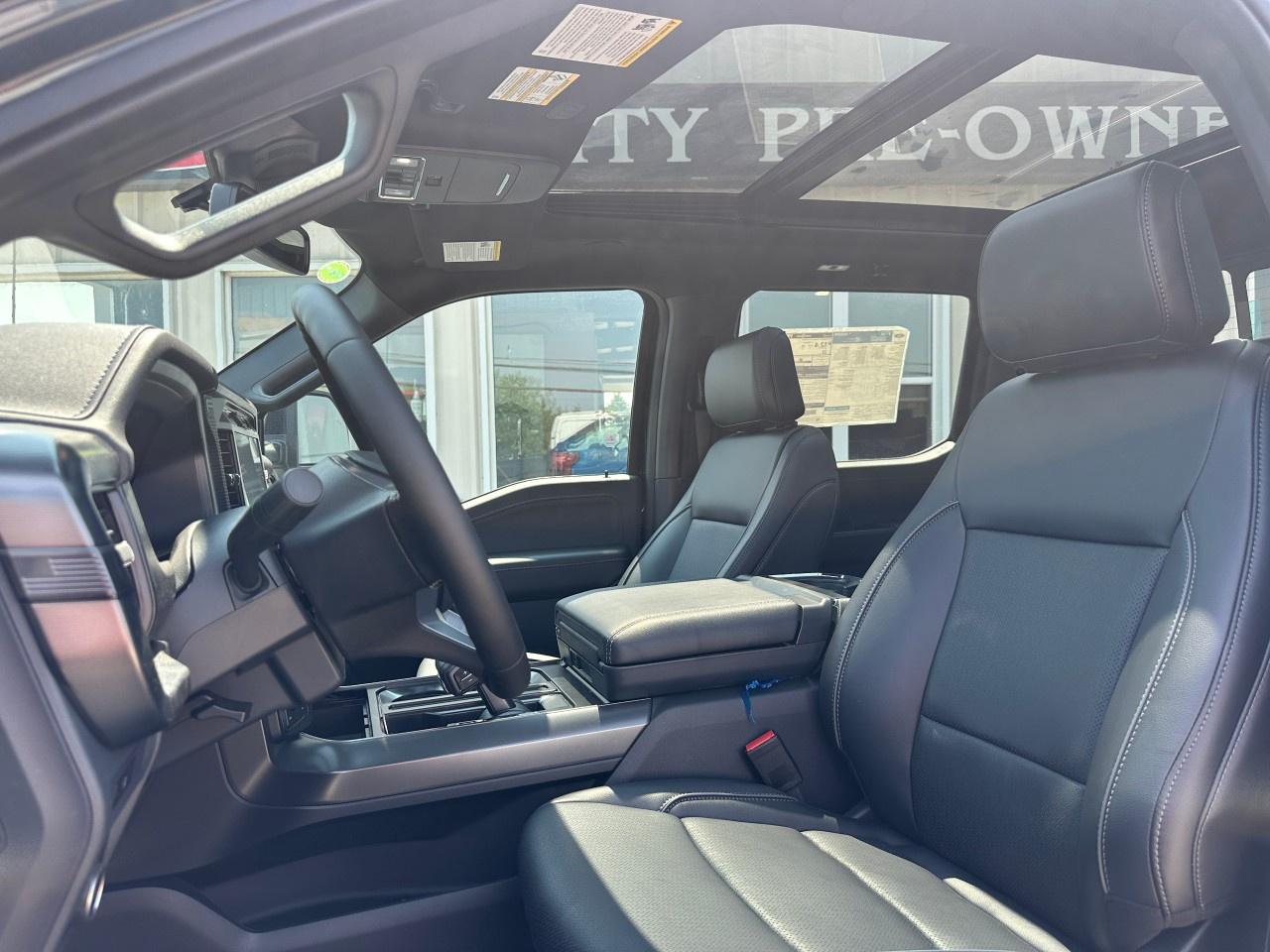 2025 Ford F-150 Lariat 4WD SuperCrew 6.5' Box Photo