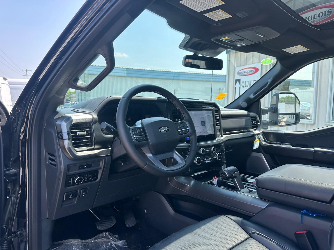 2025 Ford F-150 Lariat 4WD SuperCrew 6.5' Box Photo