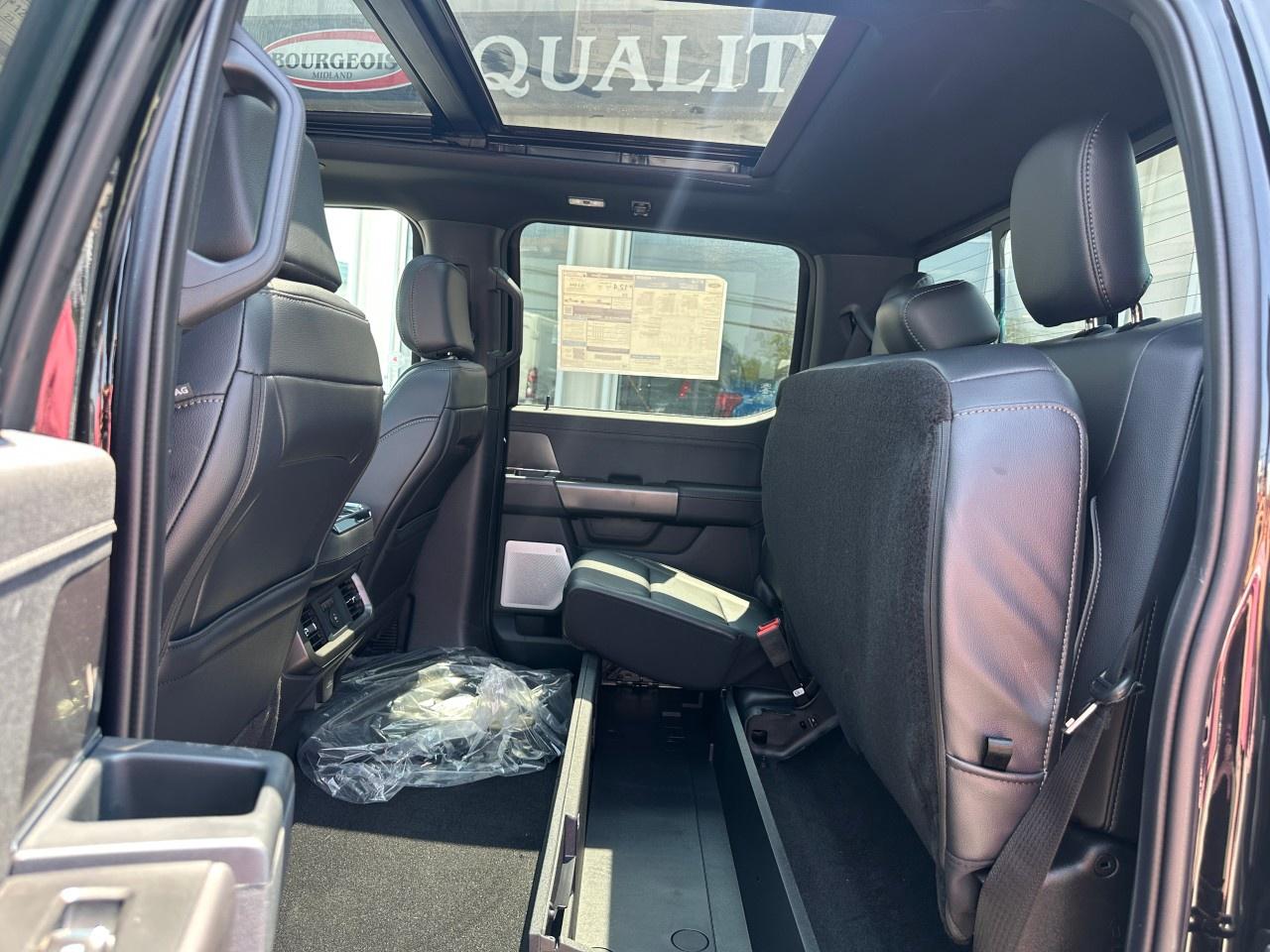 2025 Ford F-150 Lariat 4WD SuperCrew 6.5' Box Photo