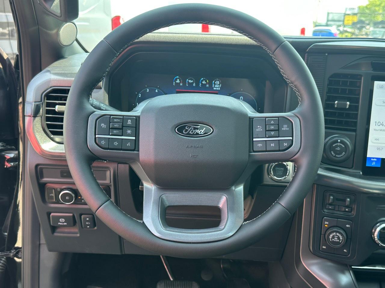 2025 Ford F-150 Lariat 4WD SuperCrew 6.5' Box Photo