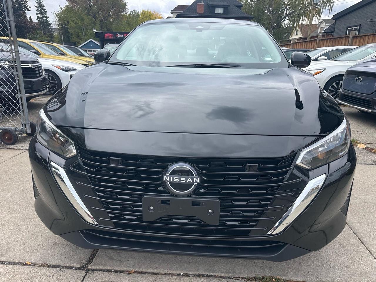 2024 Nissan Sentra SV Photo3