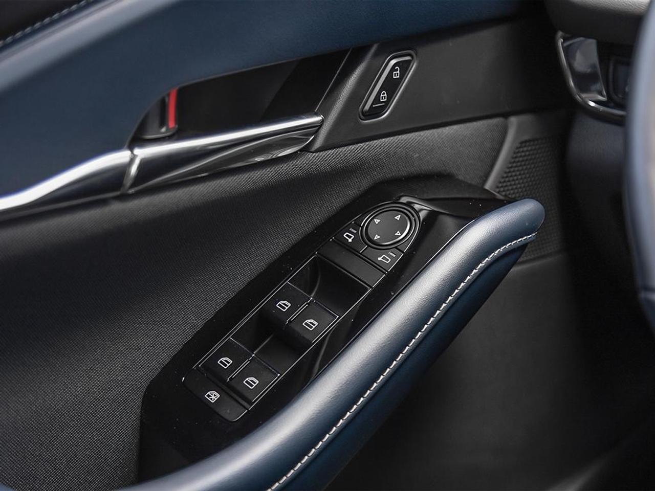 2026 Mazda CX-30 GS AWD Photo