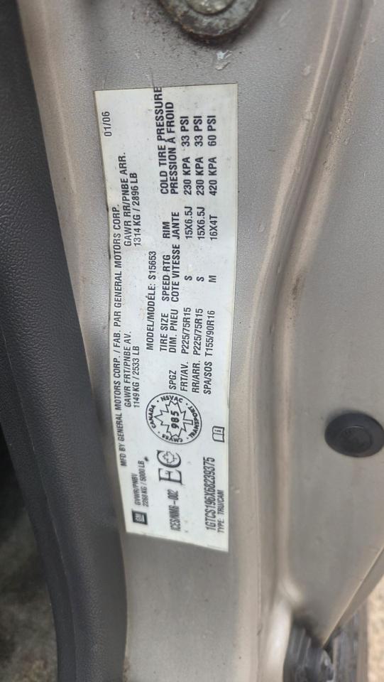 2006 GMC Canyon SL Z85, RUNS AND DRIVES, HAS RUST, AS IS Photo