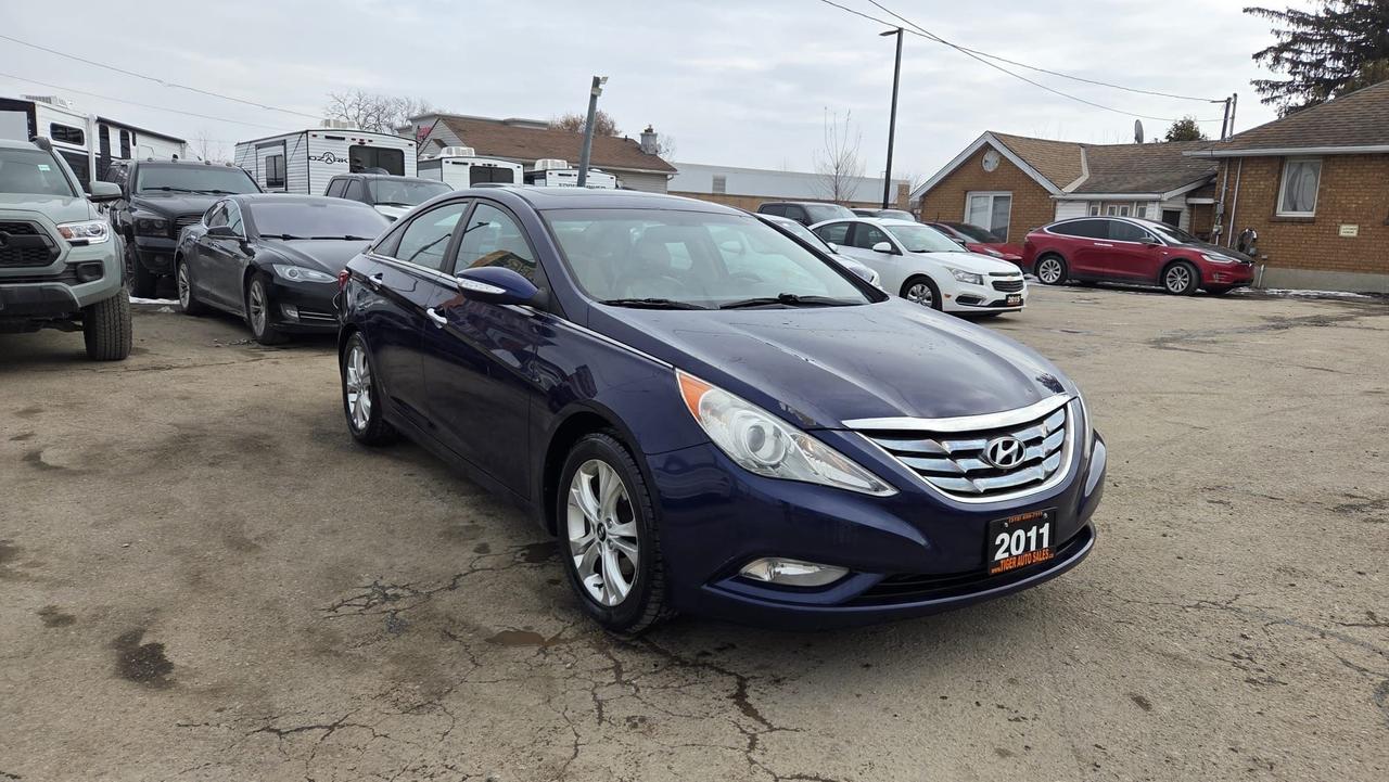 2011 Hyundai Sonata LIMITED, NO ACCIDENTS, LEATHER, CERTIFIED Photo
