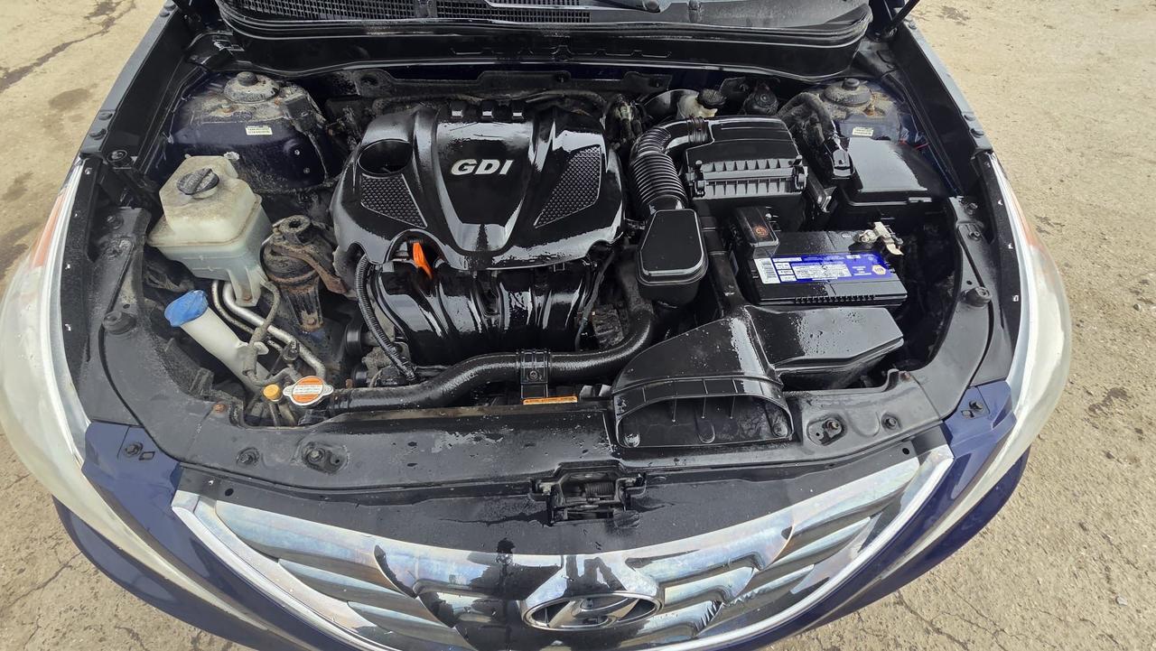 2011 Hyundai Sonata LIMITED, NO ACCIDENTS, LEATHER, CERTIFIED Photo