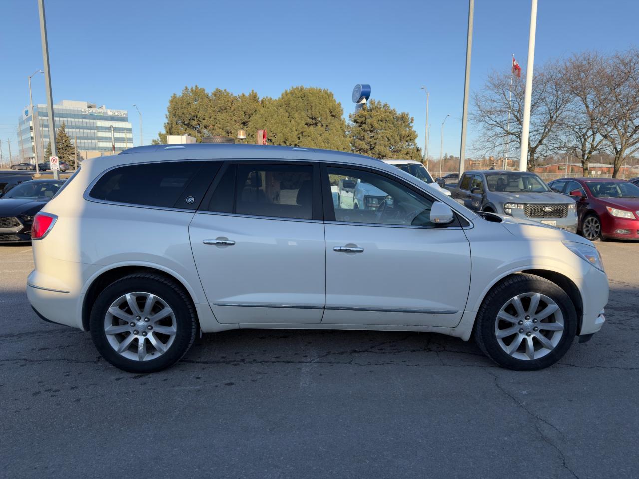 2015 Buick Enclave Premium Photo
