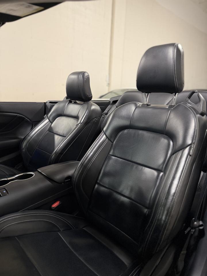 2024 Ford Mustang EcoBoost | Premium PKG | CONVERTIBLE | Photo