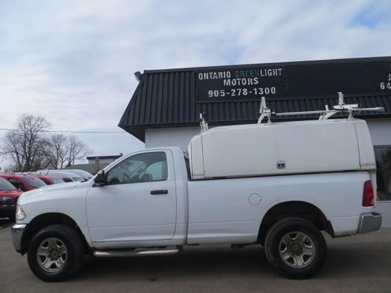 2016 RAM 2500 CERTIFIED, 4X4, 5.7L HEMI,8 FT CONTRACTOR BOX,RACK Photo0