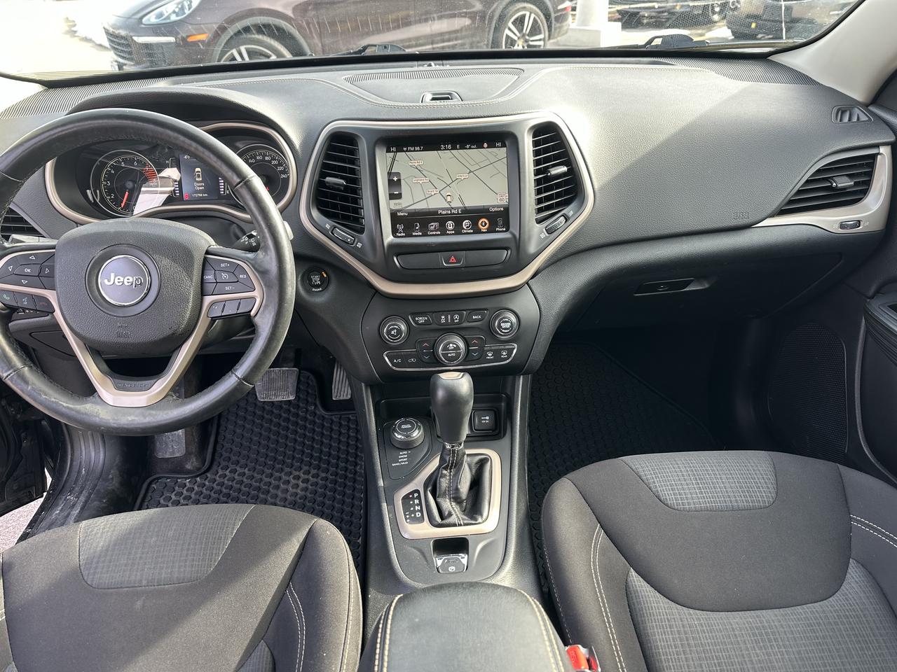 2016 Jeep Cherokee North Photo