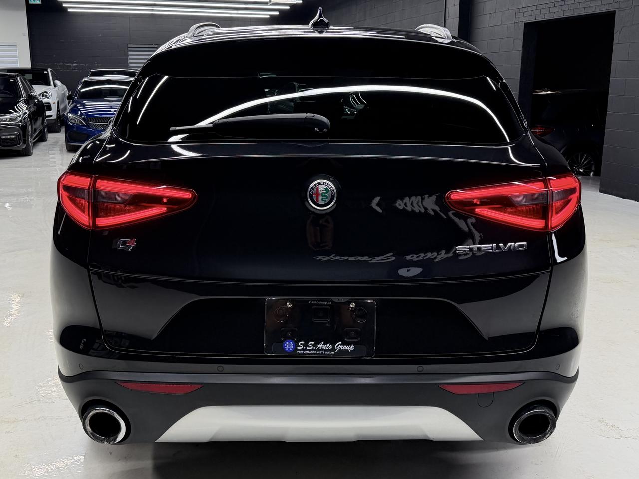2018 Alfa Romeo Stelvio TI SPORT|NAV|BACKUP|ACC|BSM|LDW|FCW|HK SOUND| Photo4