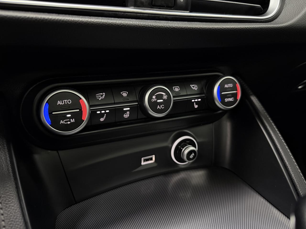 2018 Alfa Romeo Stelvio TI SPORT|NAV|BACKUP|ACC|BSM|LDW|FCW|HK SOUND| Photo