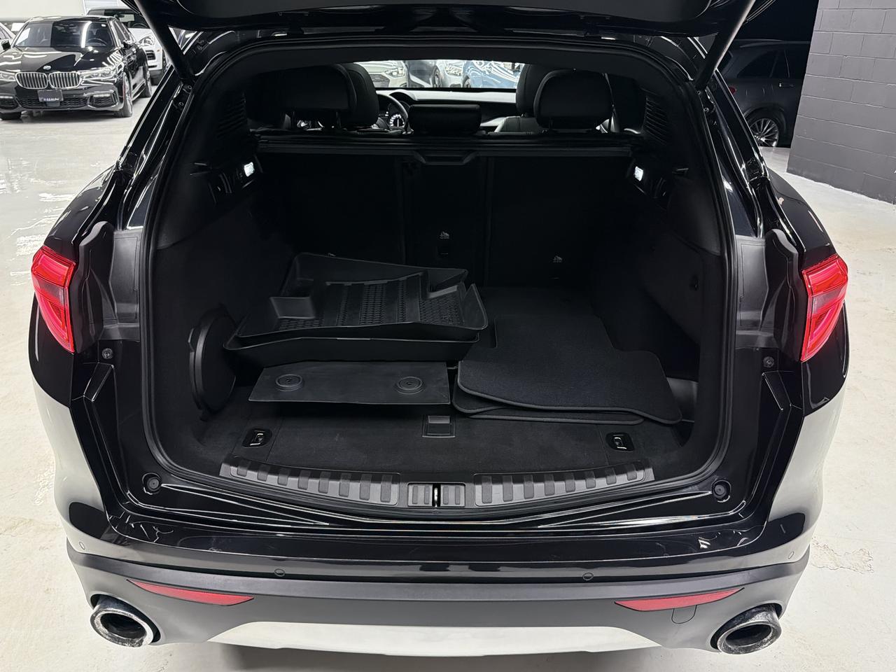 2018 Alfa Romeo Stelvio TI SPORT|NAV|BACKUP|ACC|BSM|LDW|FCW|HK SOUND| Photo