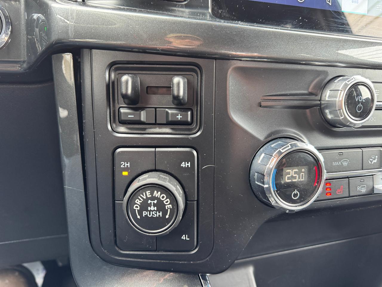 2021 Ford F-150 XLT SPORT PACKAGE ONE OWNER | CLEAN TRUCK Photo