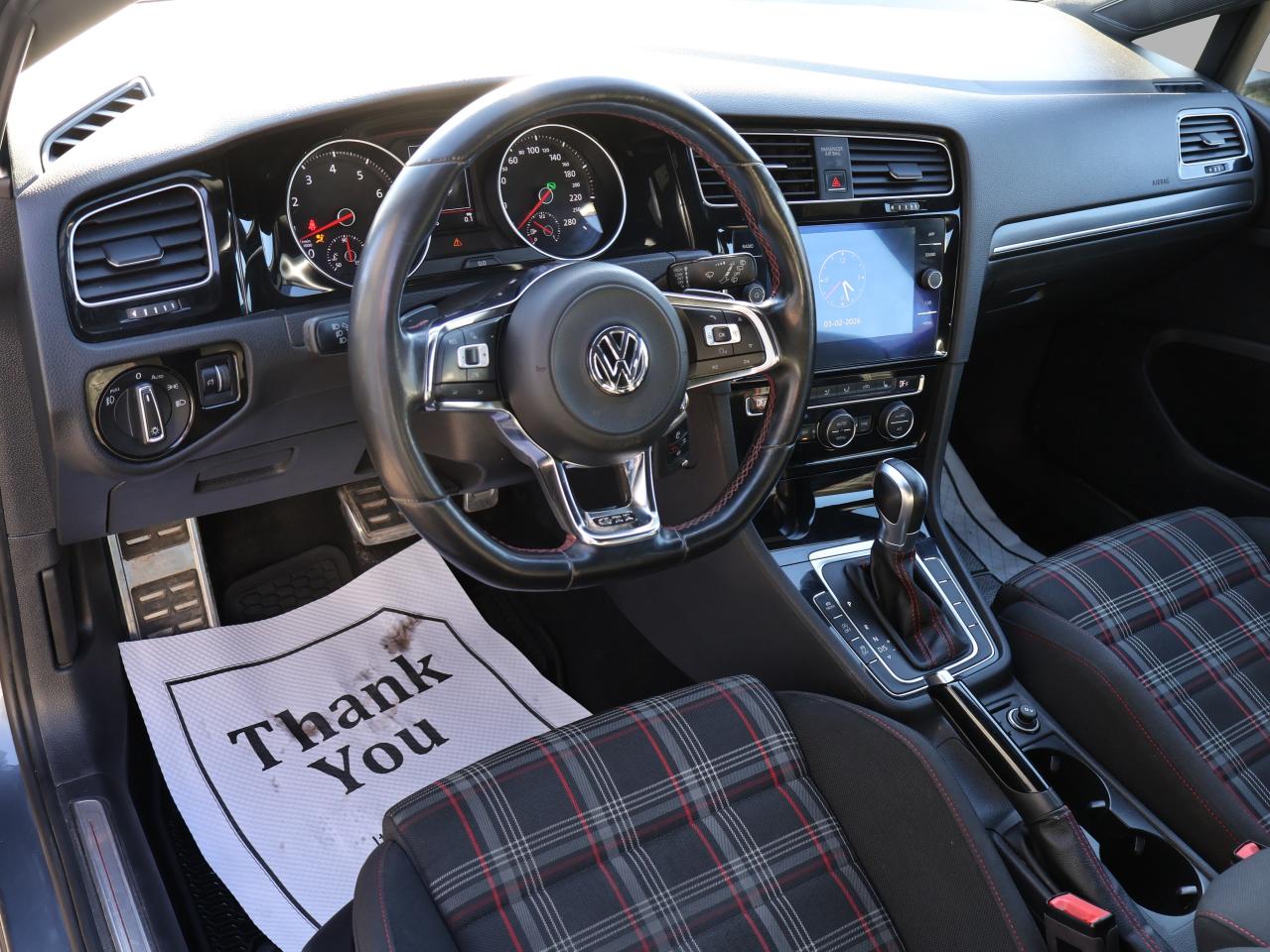 2018 Volkswagen Golf GTI 2.0T DSG CERTIFIED CAMERA BLUETOOTH HEATED SEATS CRUISE ALLOYS Photo