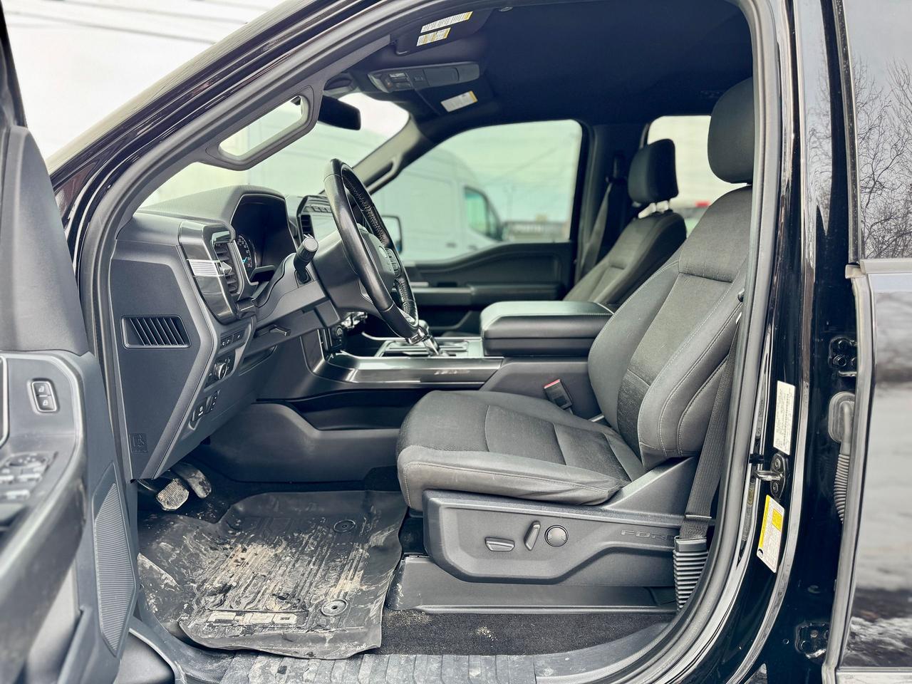 2022 Ford F-150 FX4 4WD Crew 5.5 Box ONE OWNER | CLEANC CARFAX Photo