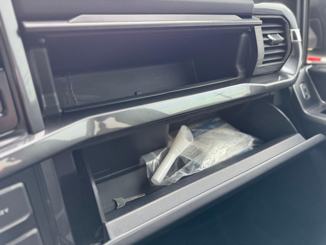 2022 Ford F-150 FX4 4WD Crew 5.5 Box ONE OWNER | CLEANC CARFAX Photo