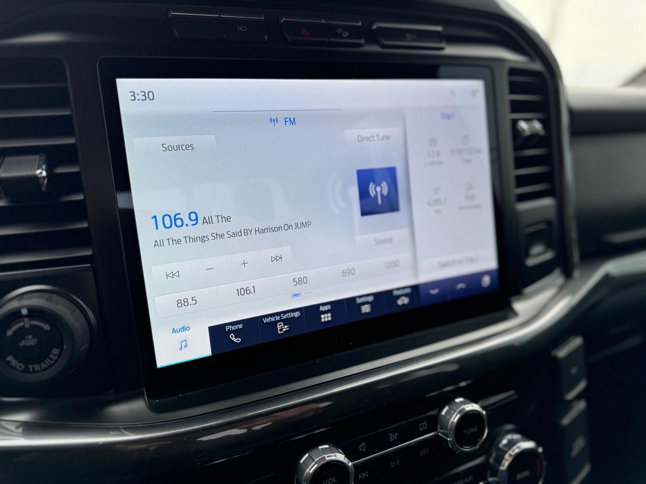 2022 Ford F-150 FX4 4WD Crew 5.5 Box ONE OWNER | CLEANC CARFAX Photo