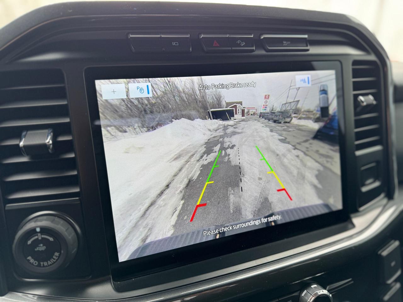 2022 Ford F-150 FX4 4WD Crew 5.5 Box ONE OWNER | CLEANC CARFAX Photo