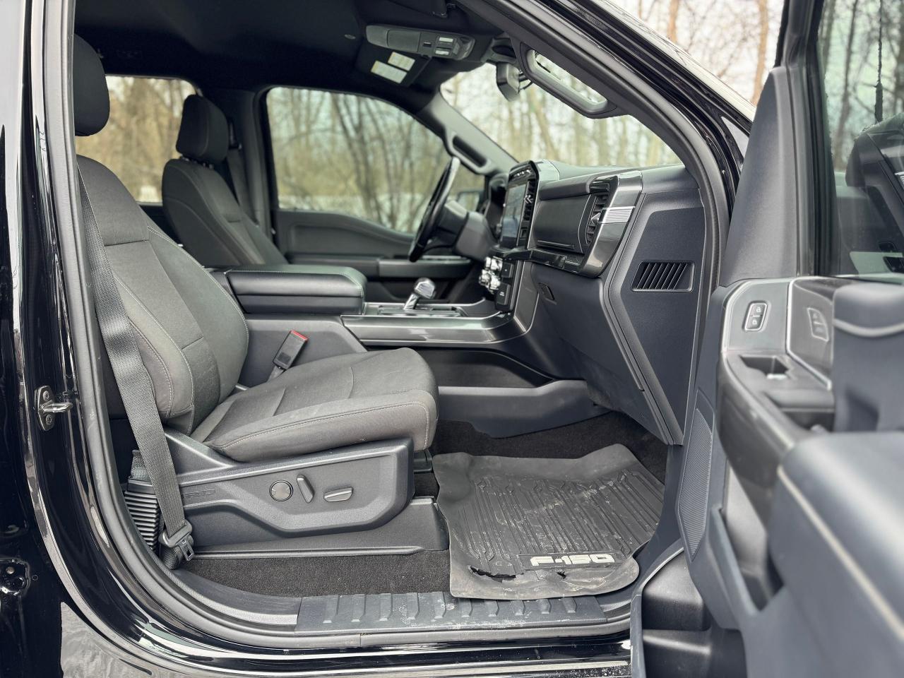 2022 Ford F-150 FX4 4WD Crew 5.5 Box ONE OWNER | CLEANC CARFAX Photo