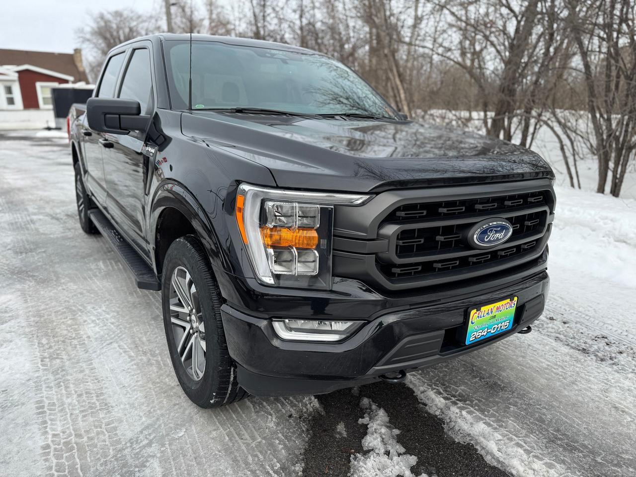 2022 Ford F-150 FX4 4WD Crew 5.5 Box ONE OWNER | CLEANC CARFAX Photo