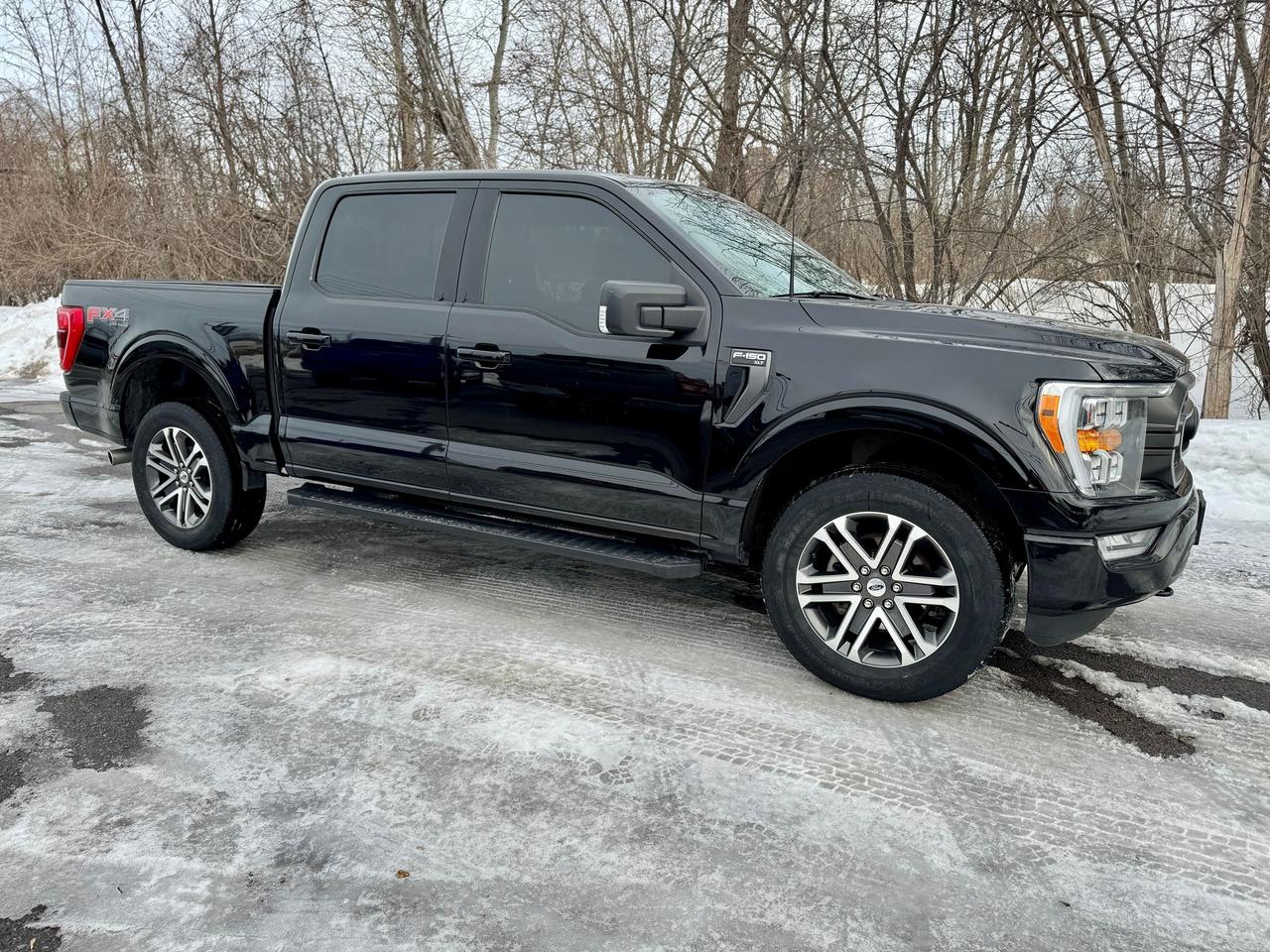 2022 Ford F-150 FX4 4WD Crew 5.5 Box ONE OWNER | CLEANC CARFAX Photo