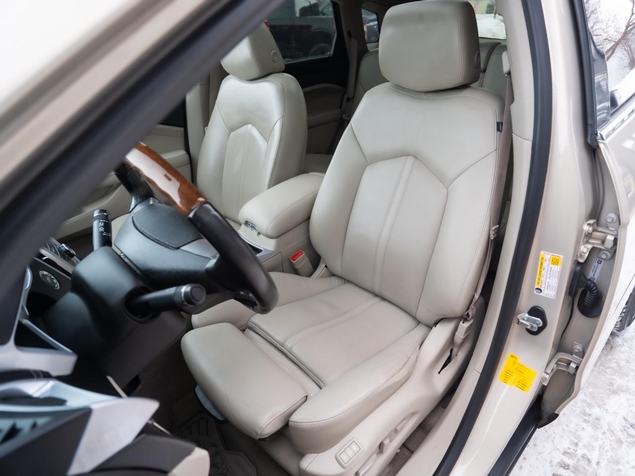 2011 Cadillac SRX AWD 4dr Luxury Collection As Traded Special Photo16