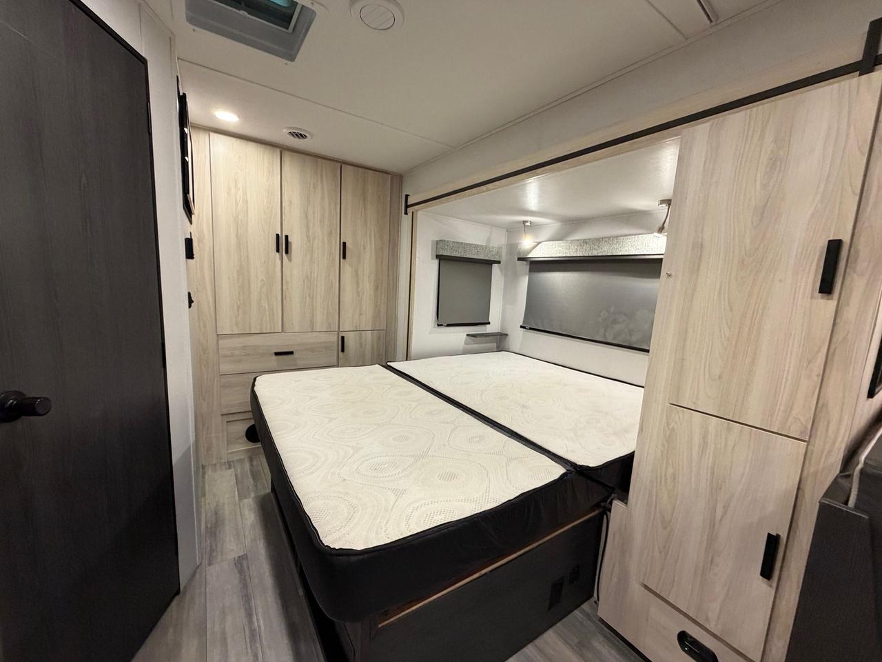 2022 Forest River Sunseeker 2400B 