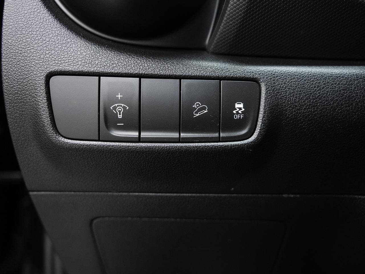 2023 Hyundai KONA N-LINE AWD | Nav | Sunroof | ACC | BSM | CarPlay Photo