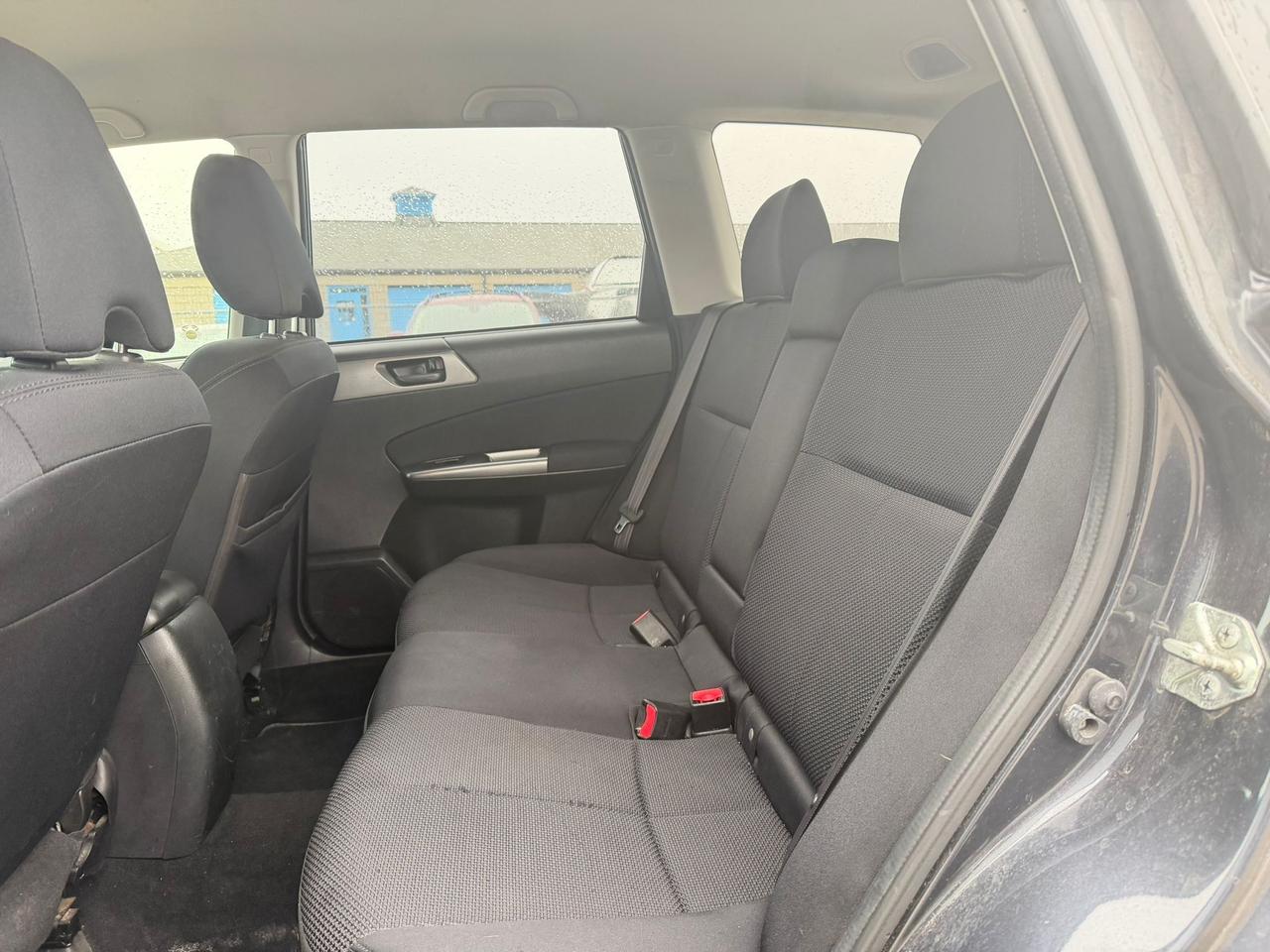 2012 Subaru Forester X Photo