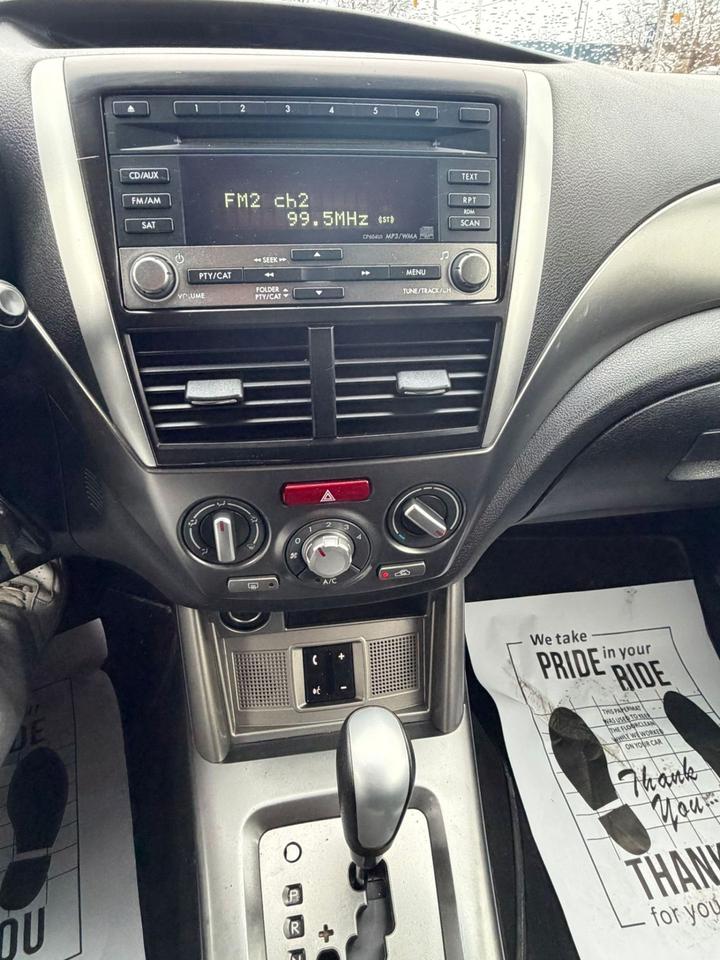 2012 Subaru Forester X Photo