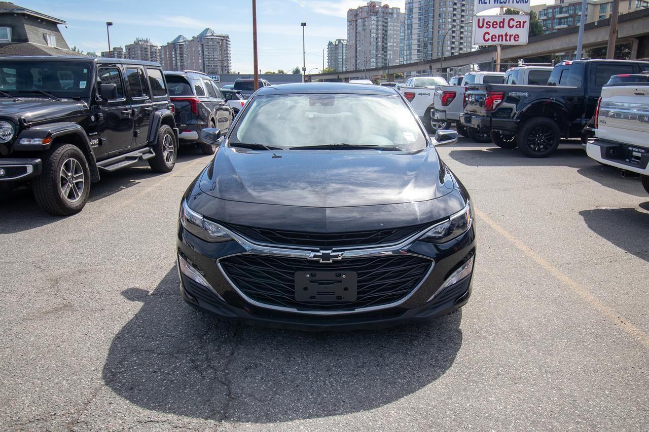 2024 Chevrolet Malibu 1LT Photo2