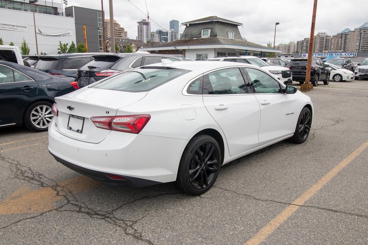 2024 Chevrolet Malibu 1LT Photo4